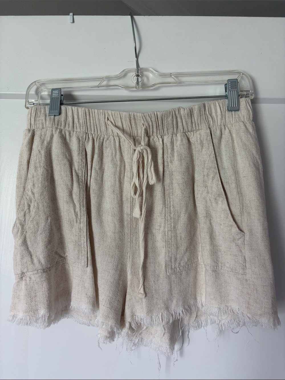 Umgee Oatmeal Drawstring Linen-Blend Women’s Shorts